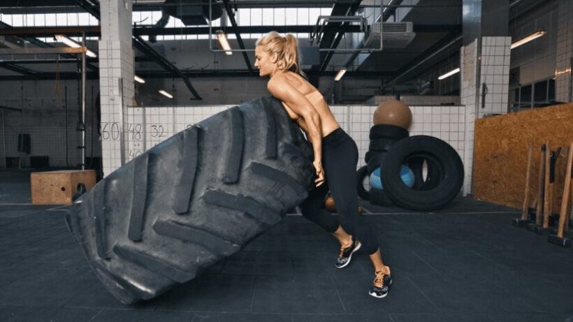 Image of a woman working out on the National Personal Training Institute website